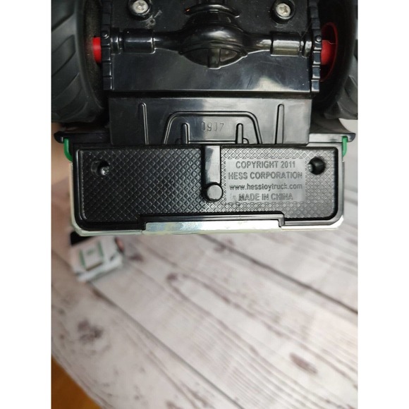 2011 Hess toy truck And Car Working Condition - Picture 10 of 11